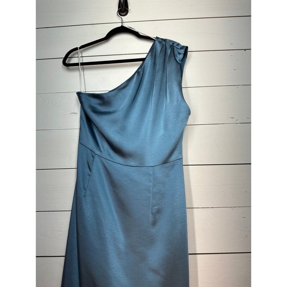 Elliatt XL One Shoulder High Slit Satin Cassini Dress in Baby Blue - Picture 7 of 16